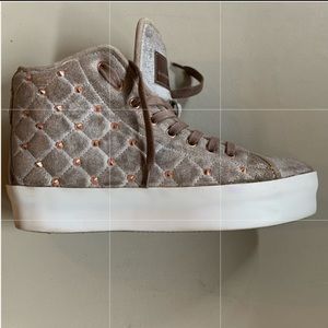 Alexander Smith London EUC Copper Rivets Sneakers